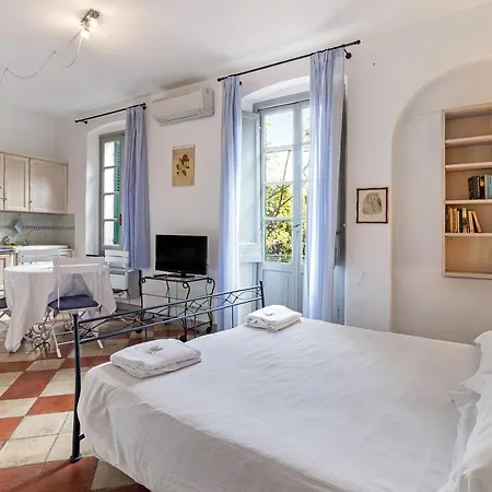 Monolocale Isotta Διαμέρισμα Finale Ligure